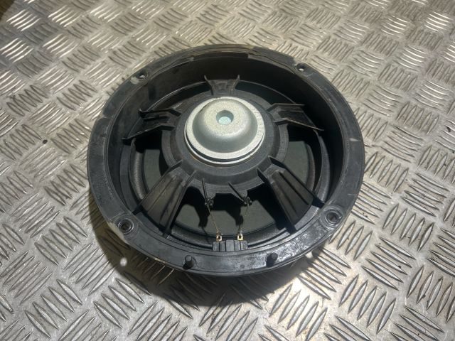 bontott AUDI A4 B8 Bal első Hangszóró