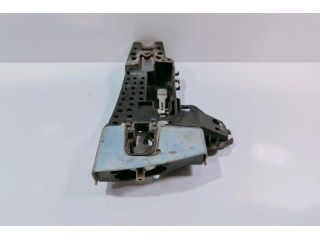 bontott AUDI A4 B8 Bal első Kilincs Hátulja