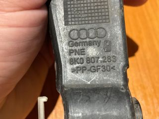 bontott AUDI A4 B8 Bal első Oldal Lökhárító Tartó (Műanyag)