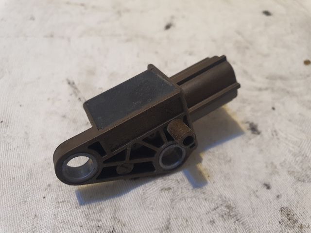 bontott AUDI A4 B8 Bal első Oldal Ütközés Érzékelő