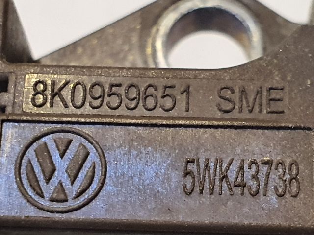 bontott AUDI A4 B8 Bal első Oldal Ütközés Érzékelő