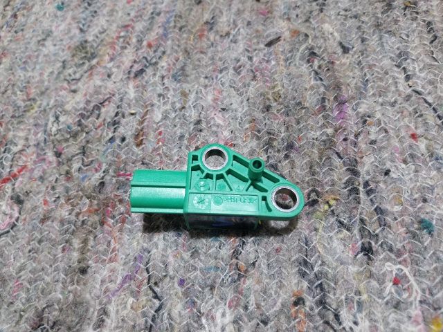 bontott AUDI A4 B8 Bal első Oldal Ütközés Érzékelő