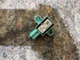 bontott AUDI A4 B8 Bal első Oldal Ütközés Érzékelő