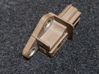 bontott AUDI A4 B8 Bal első Oldal Ütközés Érzékelő