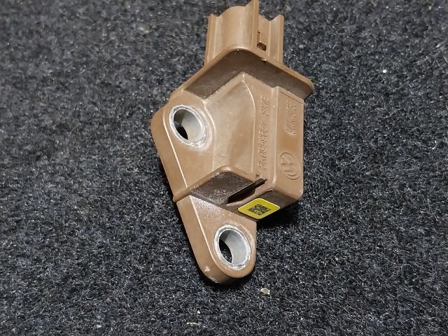 bontott AUDI A4 B8 Bal első Oldal Ütközés Érzékelő