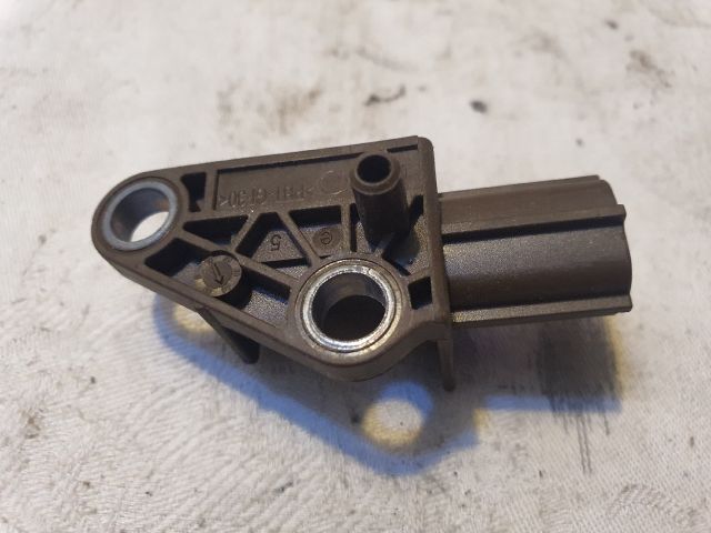 bontott AUDI A4 B8 Bal első Oldal Ütközés Érzékelő