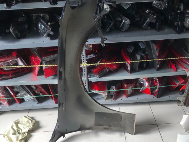 bontott AUDI A4 B8 Bal első Sárvédő