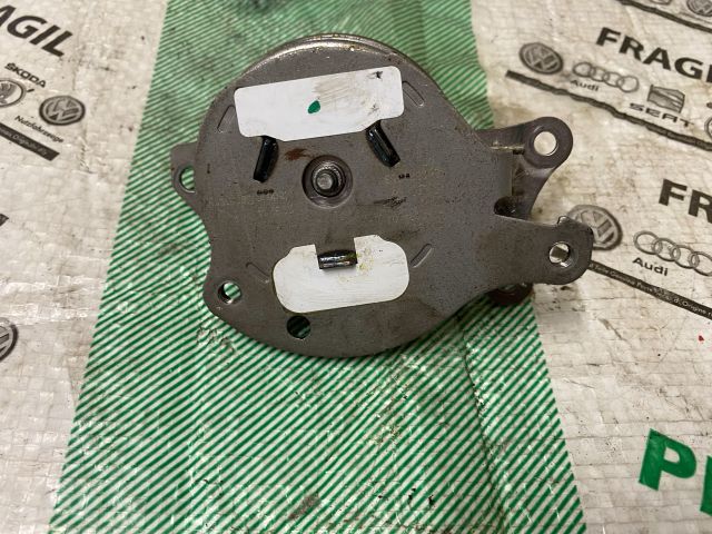 bontott AUDI A4 B8 Bal első Ülésmagasság Állító