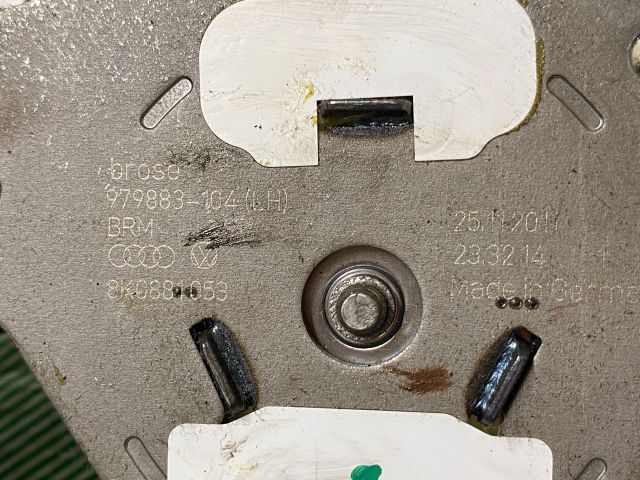 bontott AUDI A4 B8 Bal első Ülésmagasság Állító