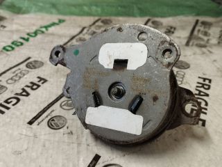 bontott AUDI A4 B8 Bal első Ülésmagasság Állító