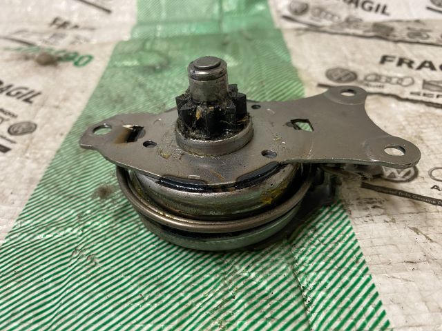 bontott AUDI A4 B8 Bal első Ülésmagasság Állító