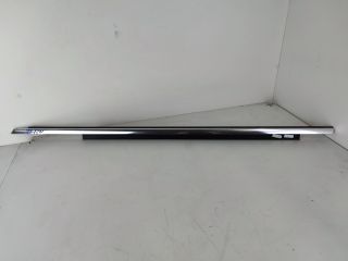 bontott AUDI A4 B8 Bal első Vízlehúzó Gumicsík