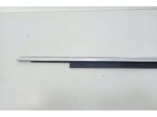 bontott AUDI A4 B8 Bal első Vízlehúzó Gumicsík