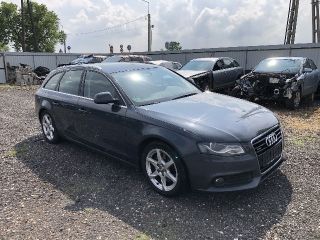 bontott AUDI A4 B8 Bal első Zárbetét