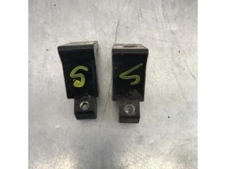 bontott AUDI A4 B8 Bal első Zsanér