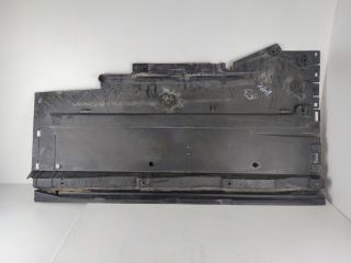 bontott AUDI A4 B8 Bal Fenéklemez