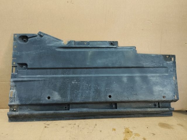 bontott AUDI A4 B8 Bal Fenéklemez