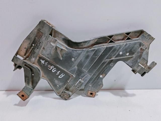 bontott AUDI A4 B8 Bal Fényszóró Tartó