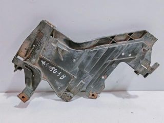 bontott AUDI A4 B8 Bal Fényszóró Tartó