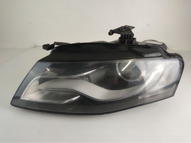 bontott AUDI A4 B8 Bal Fényszóró