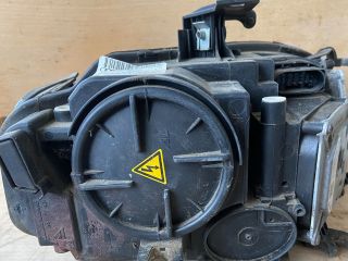 bontott AUDI A4 B8 Bal Fényszóró