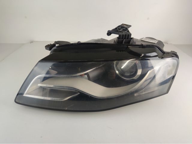 bontott AUDI A4 B8 Bal Fényszóró