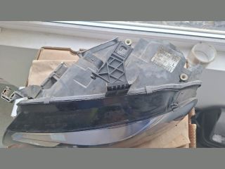 bontott AUDI A4 B8 Bal Fényszóró