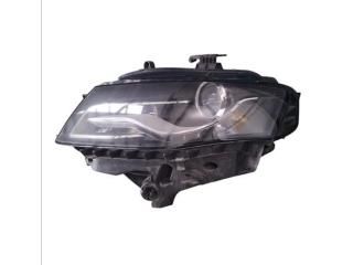 bontott AUDI A4 B8 Bal Fényszóró