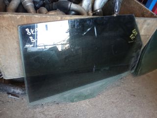 bontott AUDI A4 B8 Bal hátsó Ablak