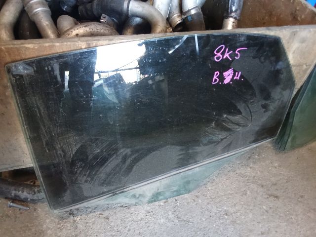 bontott AUDI A4 B8 Bal hátsó Ablak