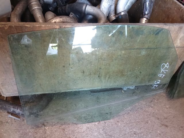 bontott AUDI A4 B8 Bal hátsó Ablak