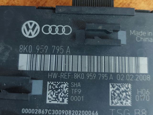 bontott AUDI A4 B8 Bal hátsó Ablakemelő Elektronika