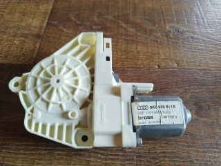 bontott AUDI A4 B8 Bal hátsó Ablakemelő Motor