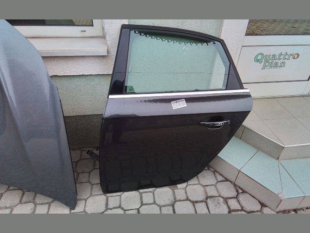 bontott AUDI A4 B8 Bal hátsó Ablakemelő Szerkezet (Elektromos)