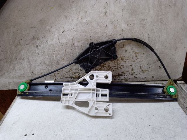 bontott AUDI A4 B8 Bal hátsó Ablakemelő Szerkezet (Elektromos)