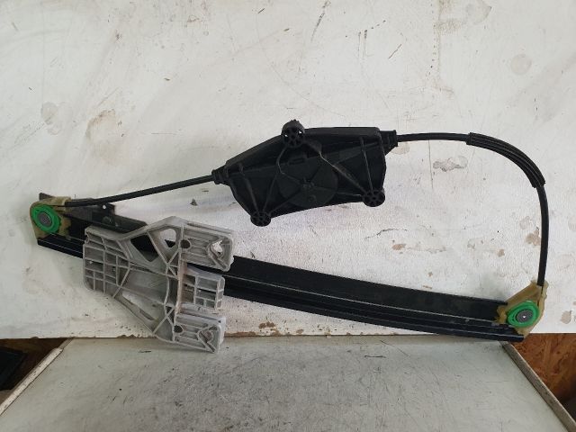 bontott AUDI A4 B8 Bal hátsó Ablakemelő Szerkezet (Elektromos)