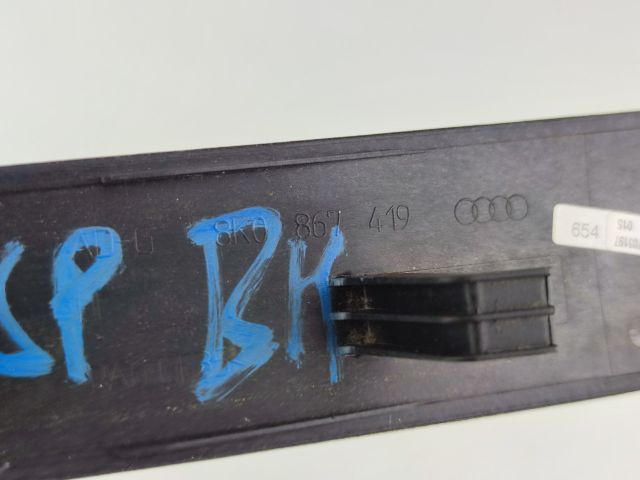 bontott AUDI A4 B8 Bal hátsó Ajtó Díszléc