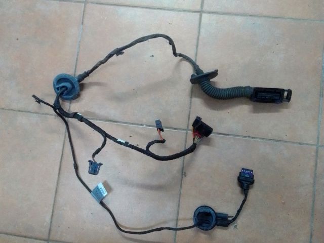 bontott AUDI A4 B8 Bal hátsó Ajtó Kábelköteg