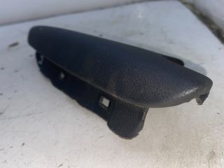 bontott AUDI A4 B8 Bal hátsó Ajtó Kárpit Könyöklő