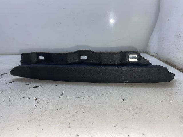 bontott AUDI A4 B8 Bal hátsó Ajtó Kárpit Könyöklő