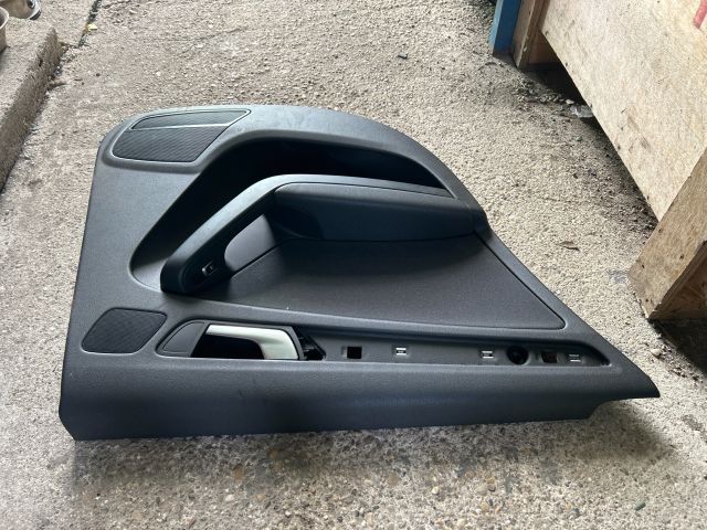 bontott AUDI A4 B8 Bal hátsó Ajtó Kárpit