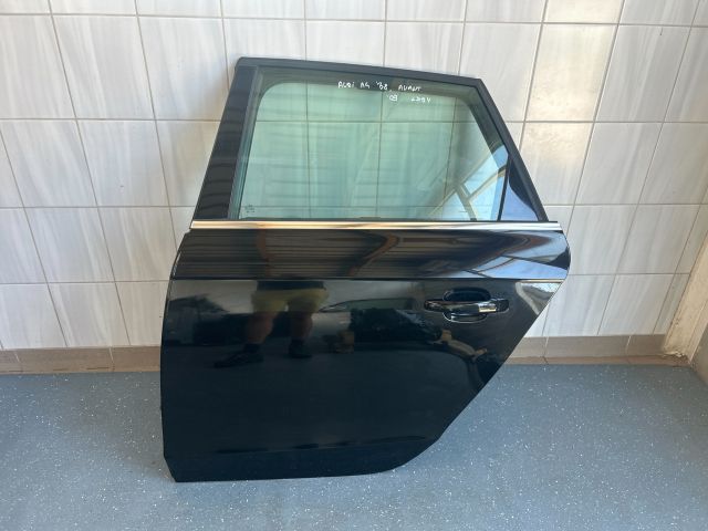 bontott AUDI A4 B8 Bal hátsó Ajtó Kárpit