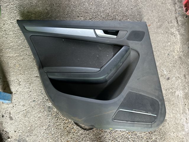 bontott AUDI A4 B8 Bal hátsó Ajtó Kárpit