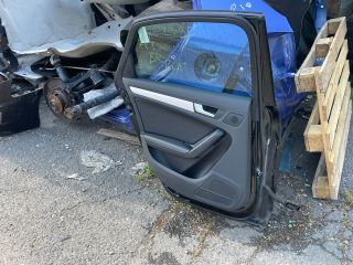 bontott AUDI A4 B8 Bal hátsó Ajtó (Részeivel)