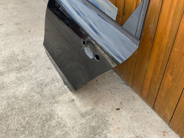 bontott AUDI A4 B8 Bal hátsó Ajtó (Üres lemez)