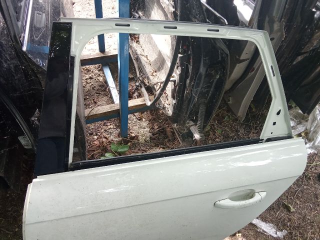 bontott AUDI A4 B8 Bal hátsó Ajtó (Üres lemez)