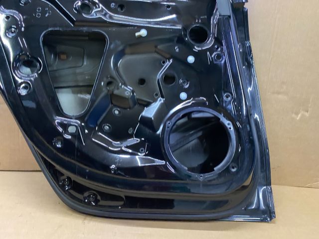 bontott AUDI A4 B8 Bal hátsó Ajtó (Üres lemez)