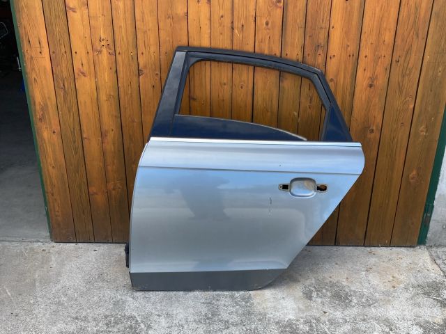 bontott AUDI A4 B8 Bal hátsó Ajtó (Üres lemez)