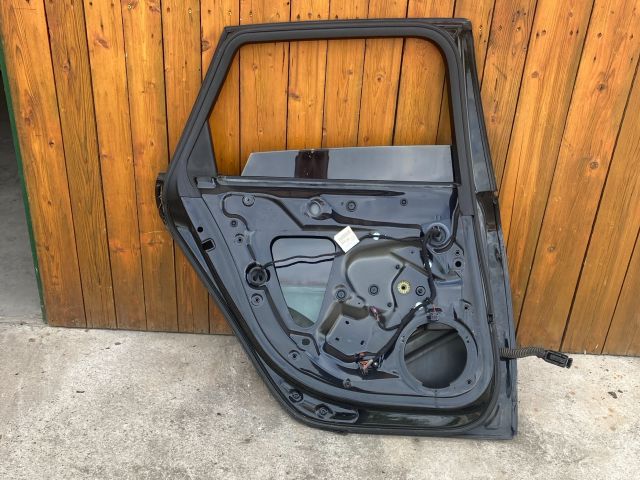 bontott AUDI A4 B8 Bal hátsó Ajtó (Üres lemez)