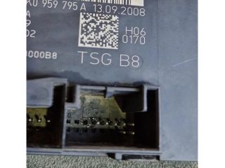 bontott AUDI A4 B8 Bal hátsó Ajtó Vezérlőegység